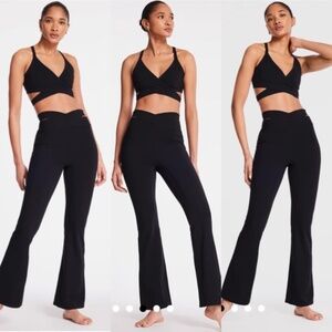 Bandier Le Ore Matching Set: Black Luna Wrap Flare Legging & Bra